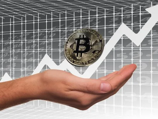 Las criptomonedas vuelan hasta 19% y Bitcoin logra superar un umbral clave
