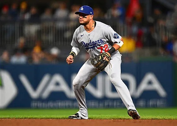 Dos venezolanos jugarán la Serie Mundial 2025